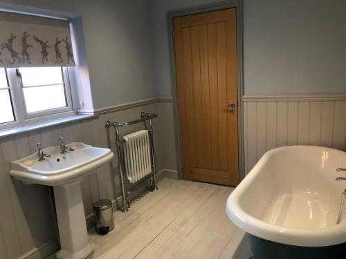 Sunnyside Cottage - image 2