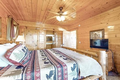 Mountain Top View Retreat - image 8