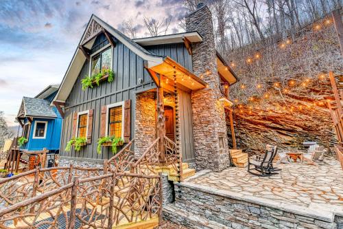 Alpine Creekside Chalet Gatlinburg