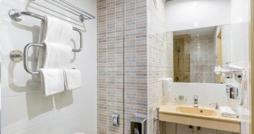 LaSpa Room Type - Family Room (2 Adults + 2 Children)