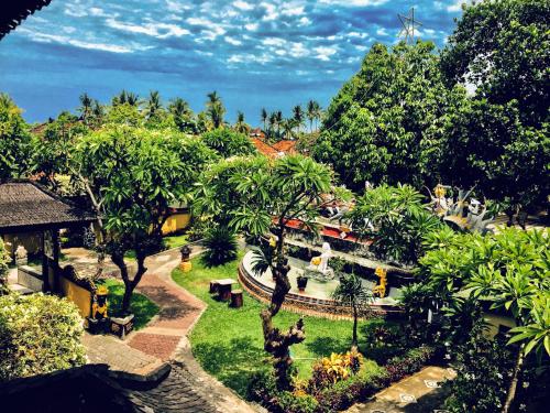 Bali Taman Beach Resort & Spa