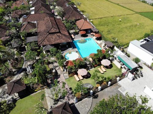 Bali Taman Lovina Resort & Spa Suites