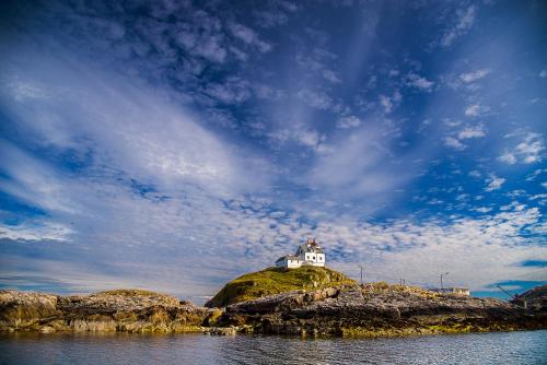 B&B Bolga - Kalsholmen Lighthouse - Bed and Breakfast Bolga