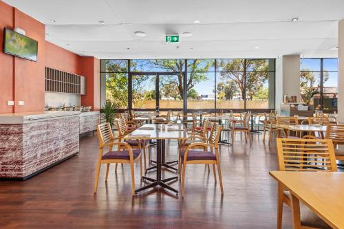 The Plaza Hotel Kalgoorlie - 레스토랑