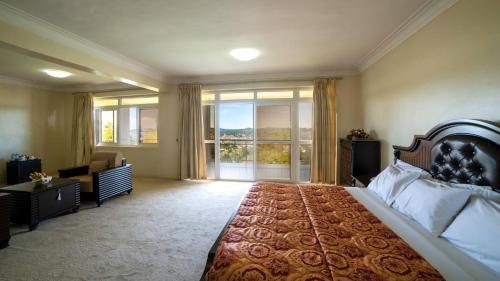 Room in BB - Trendy Executive Suites In Masaka 2