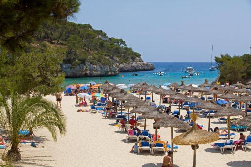 Apartamentos Cala Santanyi