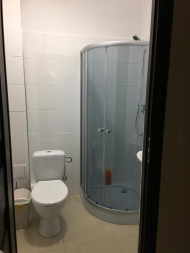Camera condivisa, dormitorio misto