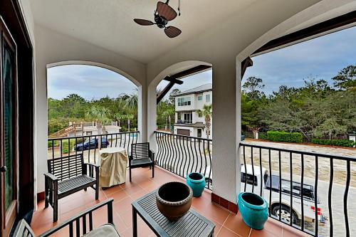 Starview Terrace Home - Golf Cart & Pool home - main image