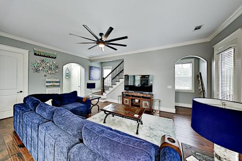 Starview Terrace Home - Golf Cart & Pool home - image 4
