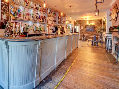 OYO George & Dragon Inn - image 8
