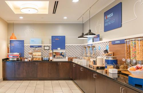 Holiday Inn Express & Suites Columbus - Easton Area by IHG Holiday Inn Express & Suites Columbus - Easton Area by IHG