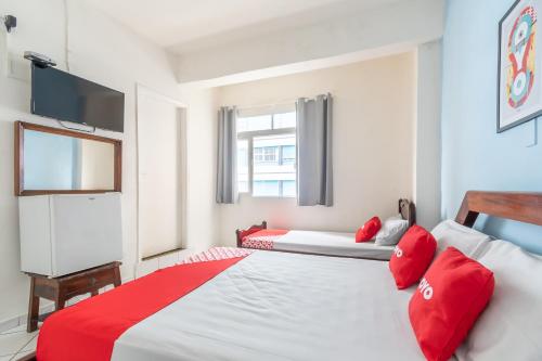 OYO Hotel Ceu Azul Hotel Céu Azul - Itararé Confort is a popular choice amongst travelers in Sao Paulo, whether exploring or just passing through. The hotel offers guests a range of services and amenities designed to 