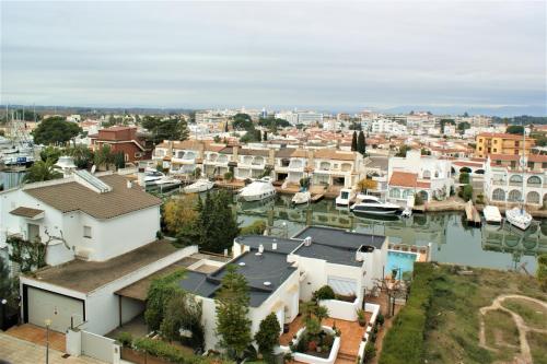  Apartamento en Roses con parking y piscina (5-7) in Roses