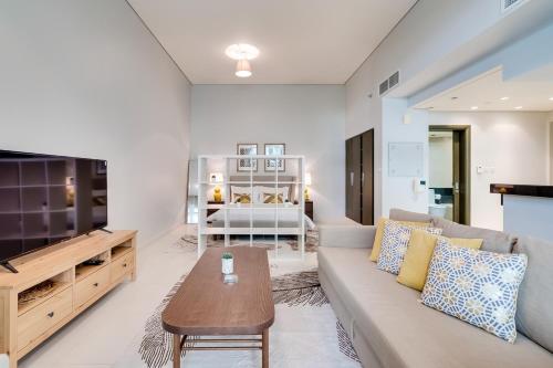 OSKENA Vacation Homes -The Lofts Boulevard Downtown