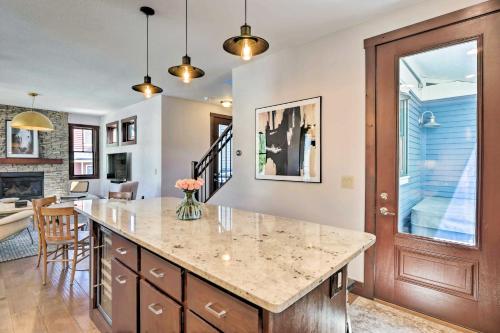 Dtwn Breckenridge Escape with Balcony French Fox in ฮิสตอริค ดาวน์ทาวน์