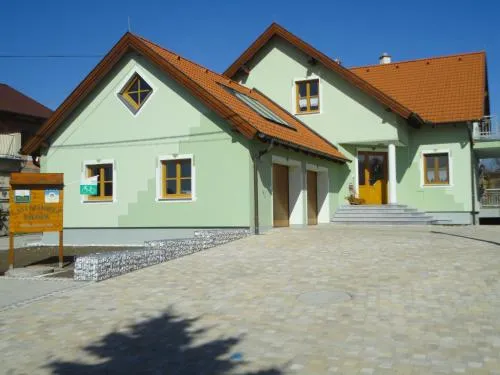 Gästezimmer Rieder in Staatz, Österreich