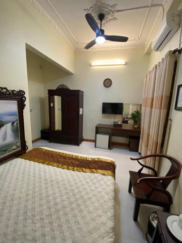 1 queen bed