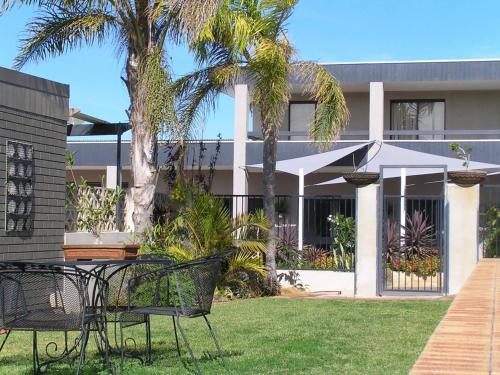 Bejárat, Dongara Old Mill Motel in Dongara