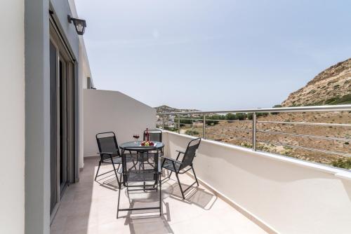Facilities, Matala Bay Hotel in Adelianos Kampos