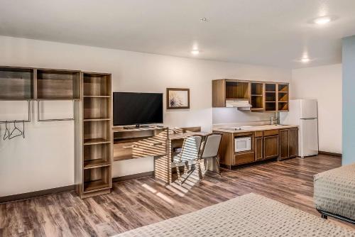 WoodSpring Suites West Des Moines in West Des Moines, USA