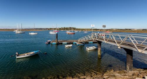  Casa Sunset - Beautiful Apartments in the centre of Alvor with Roof Terrace in Alvor
