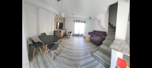 ÁTICO TRIPLEX ISLA VERDE 5