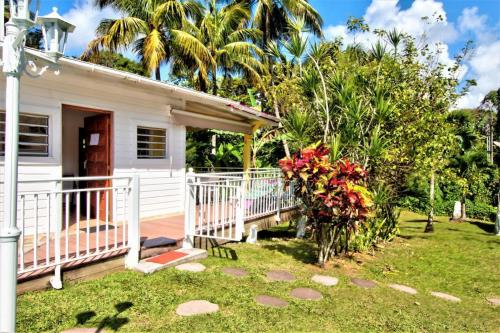 Ulises RANCH Piscina Restaurant - Image 1