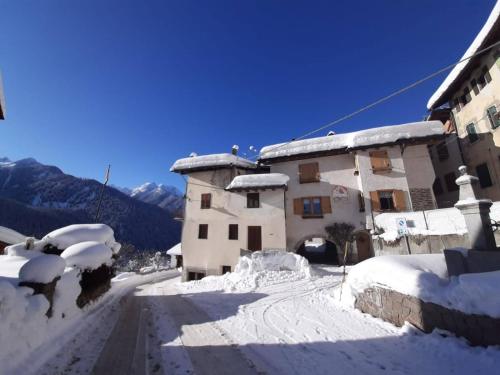 Ieeja, Coriva Homes - Termenago in Pellizzano
