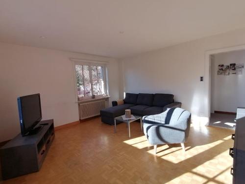 Haus Albertihof: 3-Zimmer-Wohnung an Top-Lage in Davos-Platz - Apartment - Davos