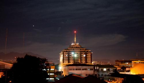 ピナクル ホテル & スイーツ10