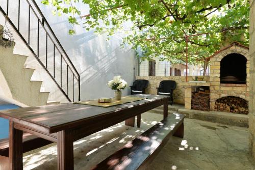 Melon-1, Murter, House for rest, Murter (Morter) (foto 3)