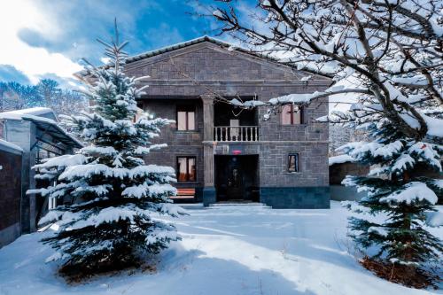 Black House Tsaghkadzor