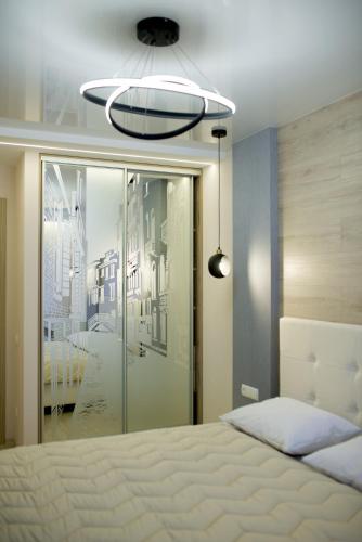 Lovely modern flat in town center - image 2