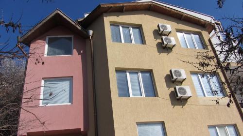 Apartments Bizone - image 8