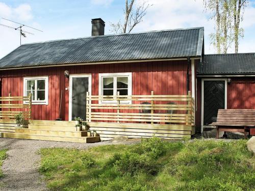 . 7 person holiday home in SKYLLBERG