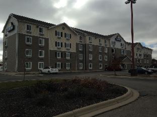 Days Inn & Suites by Wyndham Rochester South