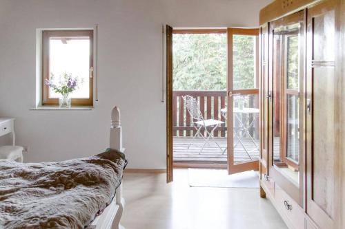 4-Zimmer-Ferienwohnung Waldblümle (4-Zimmer-Ferienwohnung Waldblumle) in 多伯爾