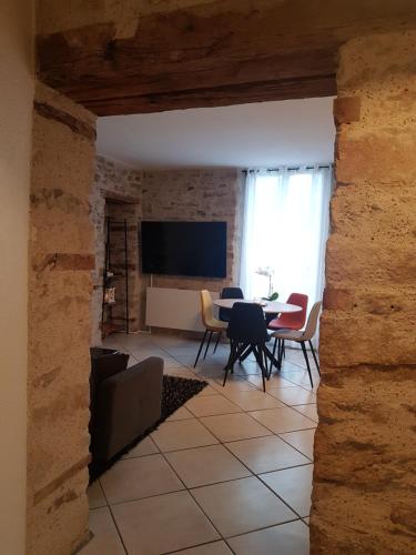 Centre Charmant 3 Pieces avec PARKING
