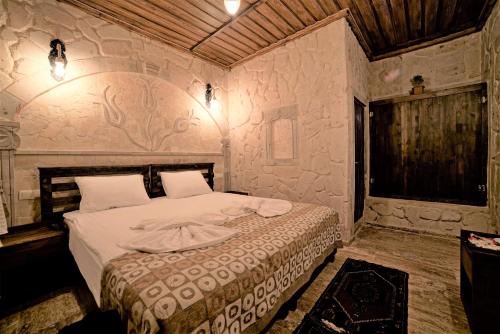 Cappadocia Caves Hotel Room Type - Standard Double Room