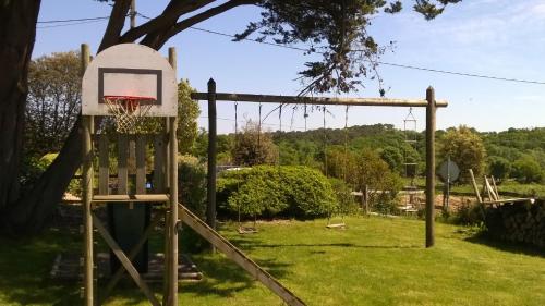 Corps de ferme spacieux avec grand jardin, 10 personnes