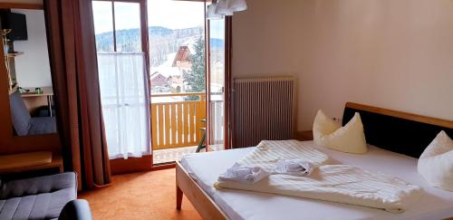 Hubertushof - image 8