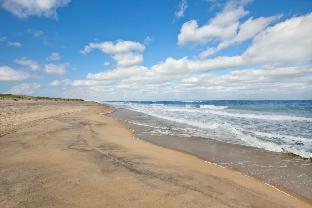 Days Inn by Wyndham Kill Devil Hills Oceanfront - Wilbur