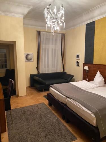 Hotel Restaurant Nassauer Lowen 4.8km von Dornholzhausen entfernt