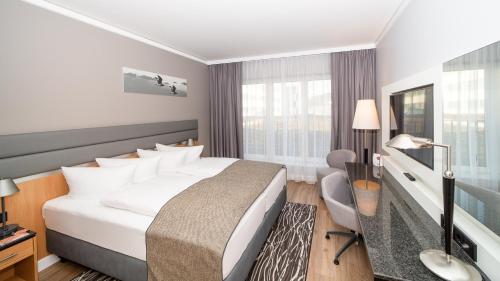 Holiday Inn Berlin Airport - Conference Centre an IHG Hotel - image 11