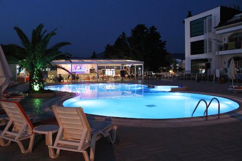 Forum Residence Hotel - image 8