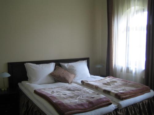 Bellavilla - image 2