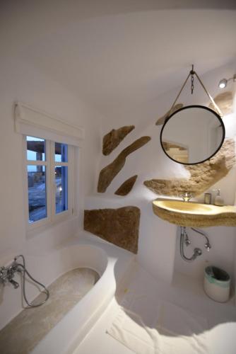 Villa in Psarou with private pool by Diles Villas - image 6