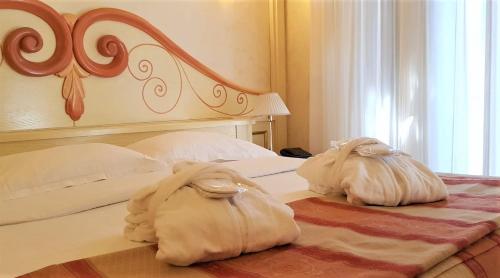 克伦巴德欧若酒店