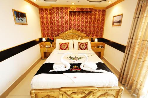 Javan Hotel