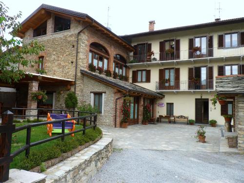 Locanda Occitana Cà Bianca Hotel de charme Pradleves